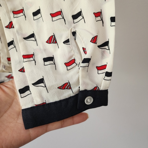 Talbots Nautical Flag Print Long Sleeve Popover Blouse Size 12 Petite - Picture 8 of 12